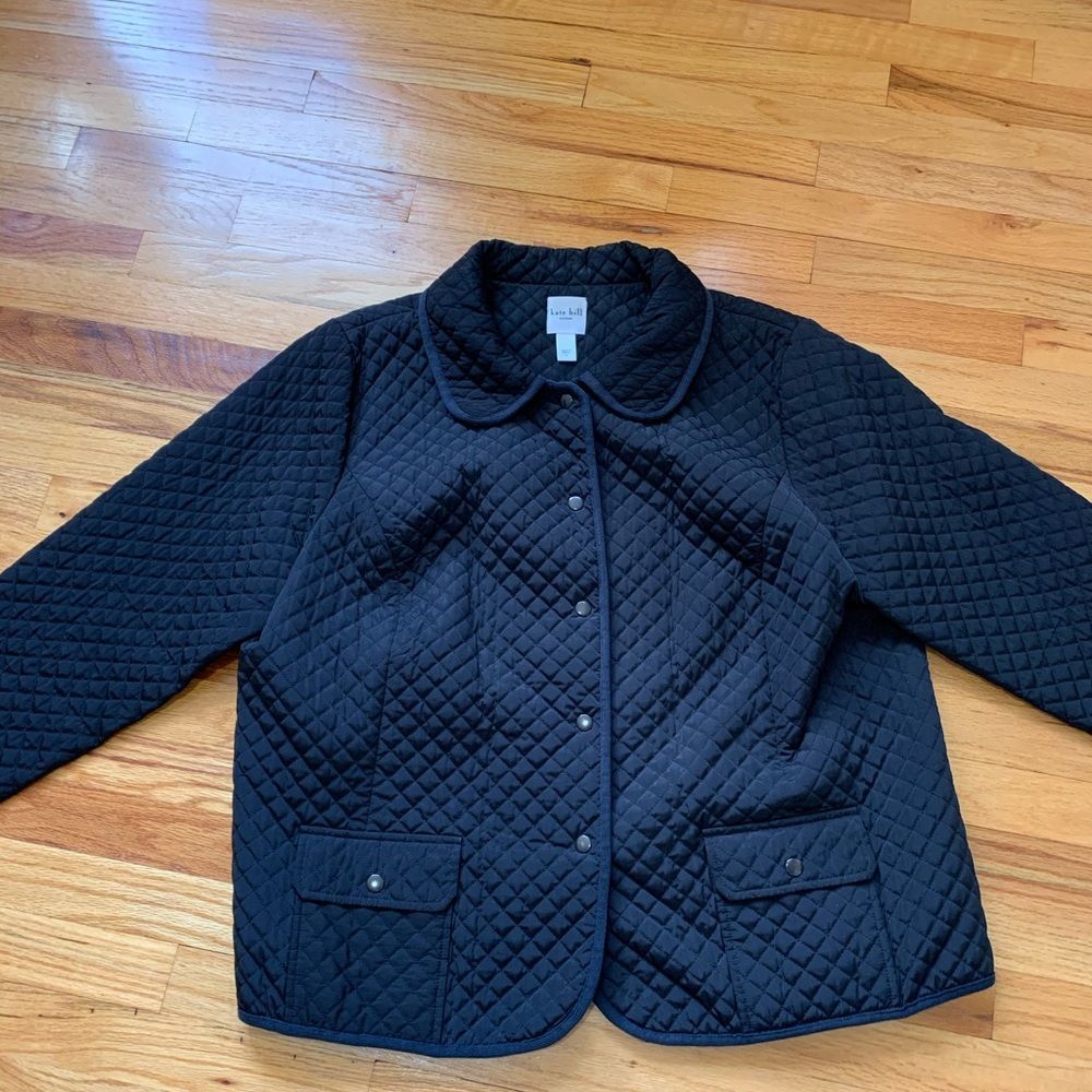 Quilted light weight jacket with snap closures